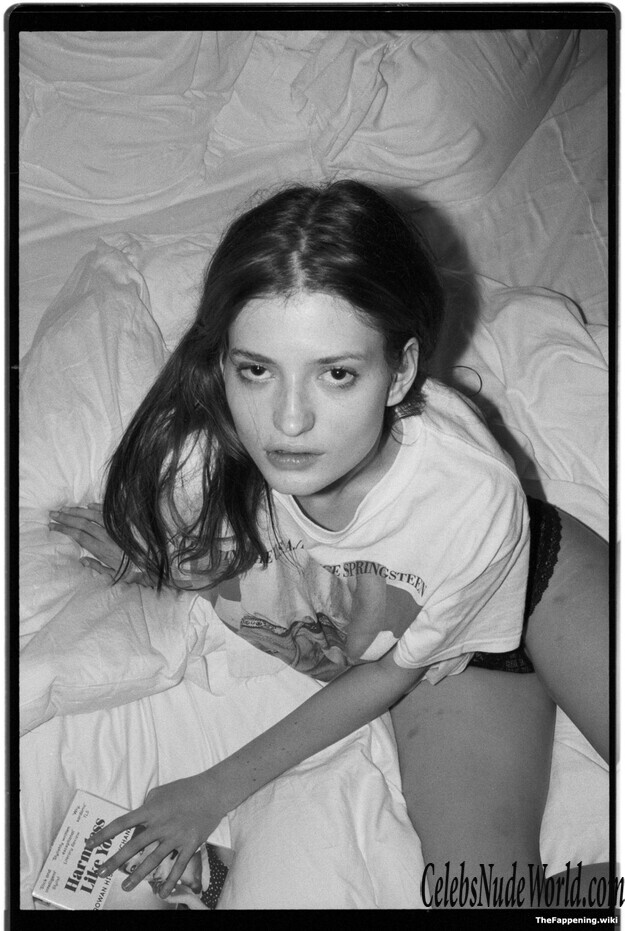 Alicia Davis Nude 193071