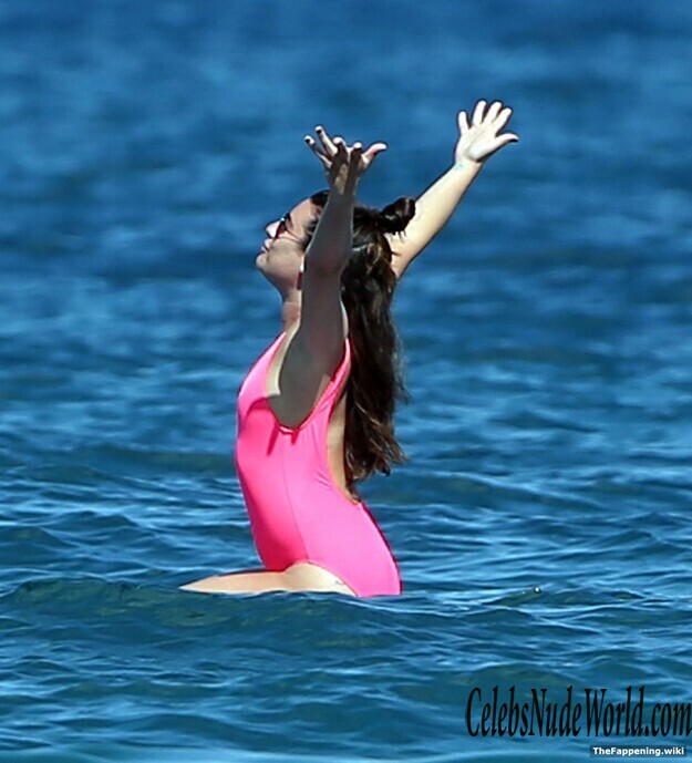 Lea Michele Nude 193722