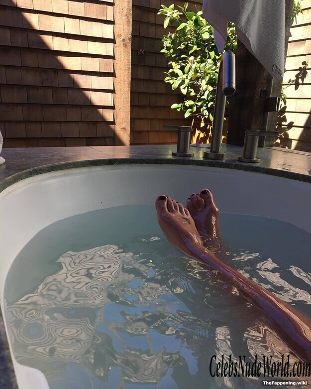 Lea Michele Nude 193734