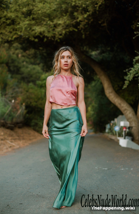 Olesya Rulin Nude 193982