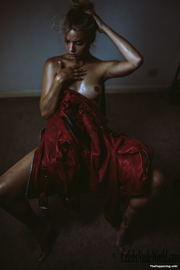 Holly Horne Nude 194895