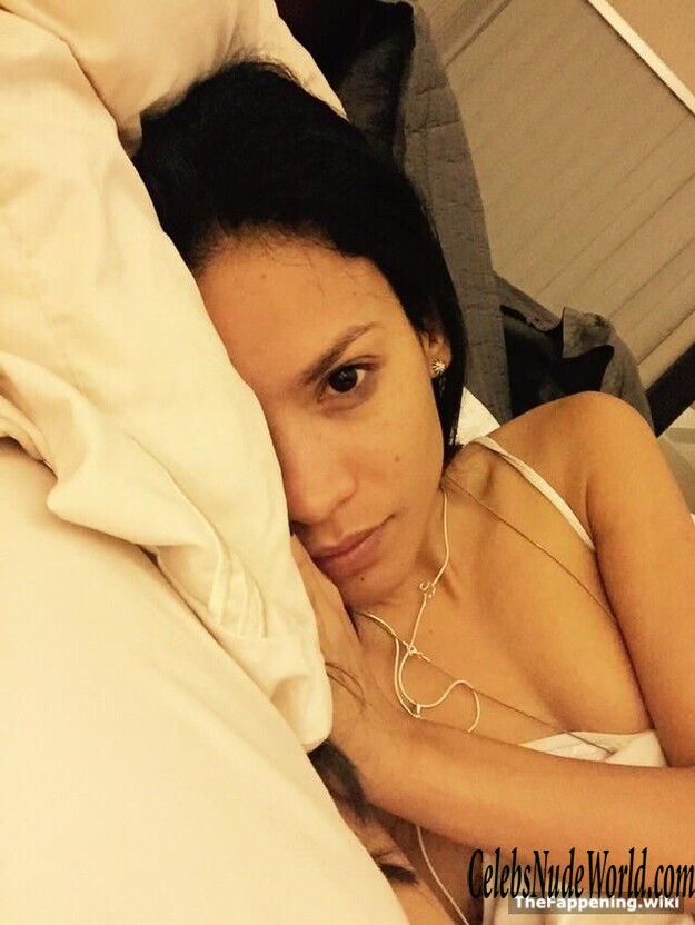 Danay Garcia Nude 195056