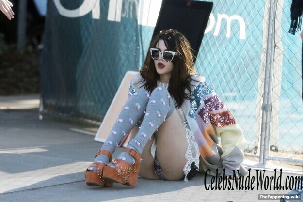 Frances Bean Cobain Nude 195127