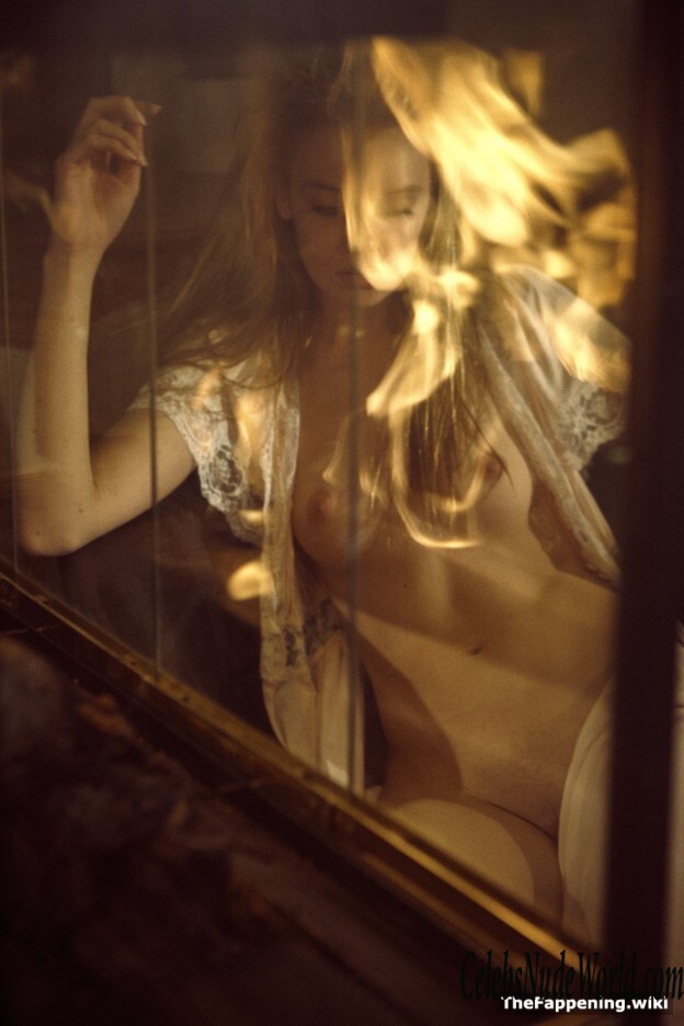 Jasmine Shogren Nude 195712