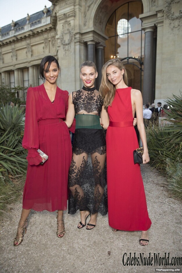 Madison Headrick Nude 196385