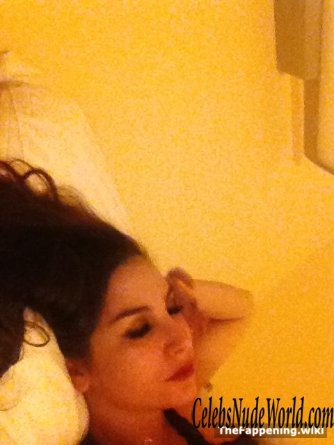 Sila Sahin Nude 196592