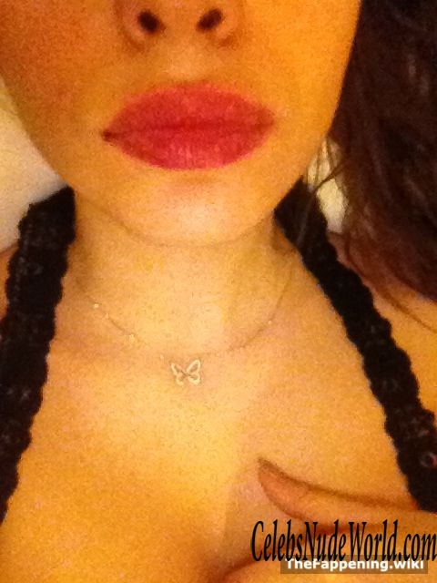 Sila Sahin Nude 196605