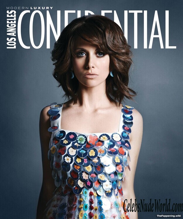 Alison Brie Nude 197524