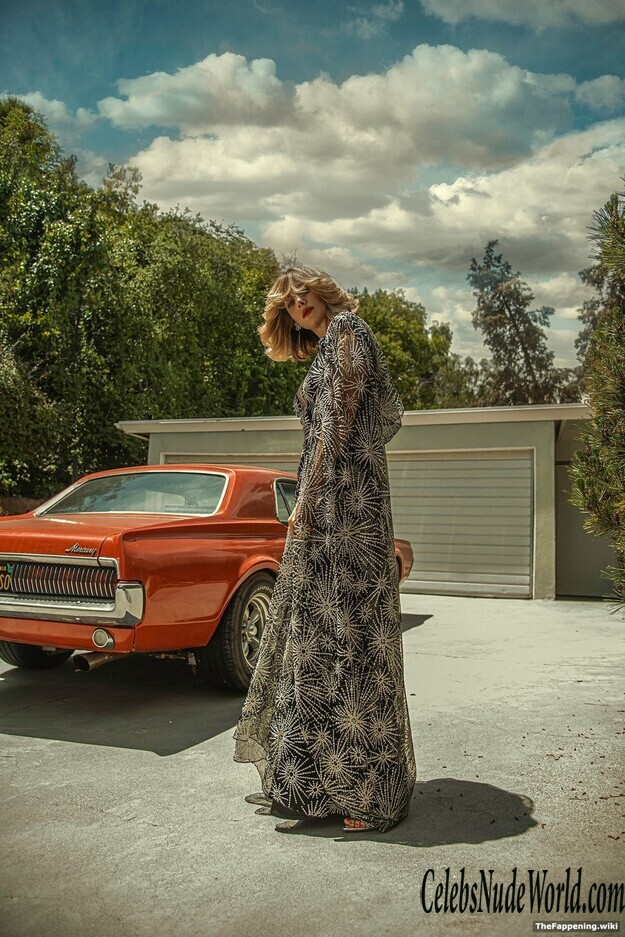 Alison Brie Nude 197551