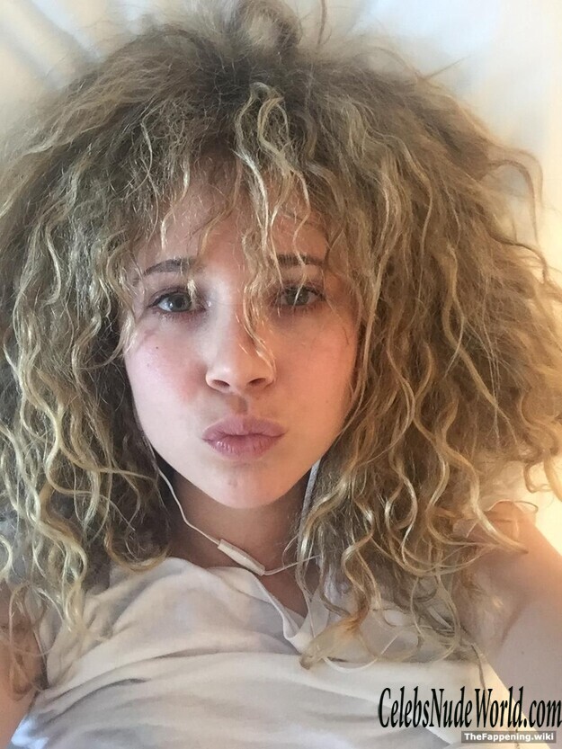 Juno Temple Nude 197795