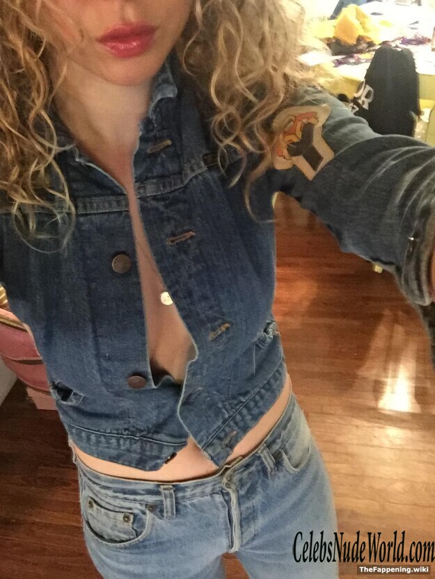 Juno Temple Nude 197812