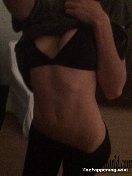 Allegra Carpenter Nude 197976