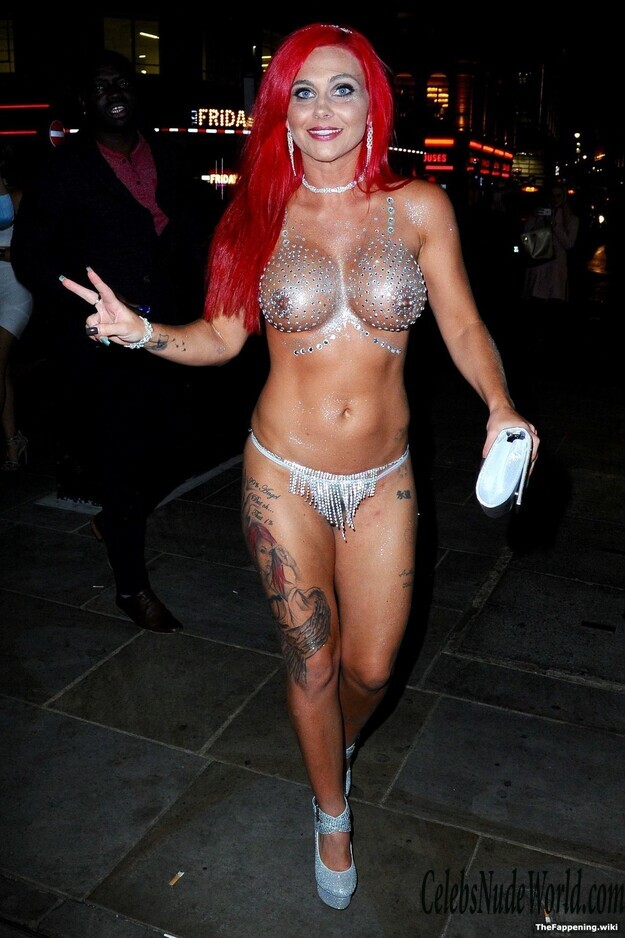 Roxi Keogh Nude 198047