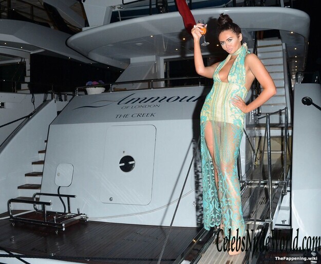 Charlotte Dawson Nude 198125