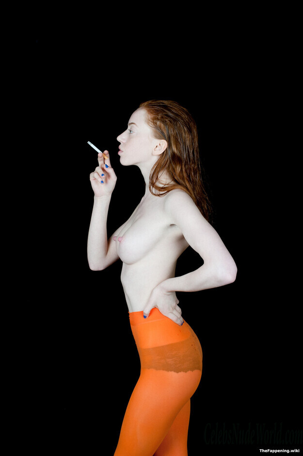 Lily Newmark Nude 198189