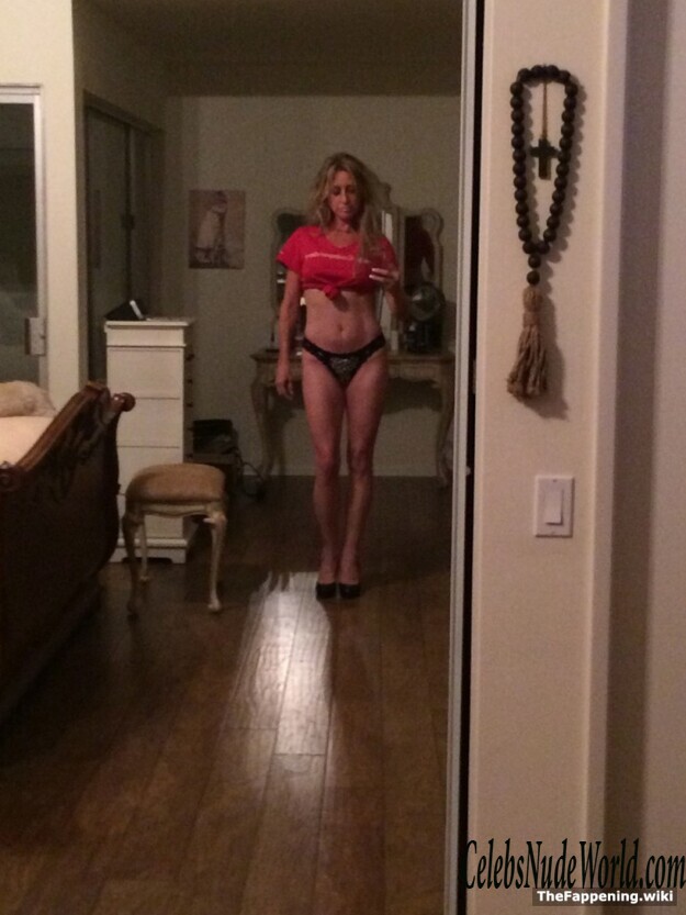 Carrie Michalka Nude 199456