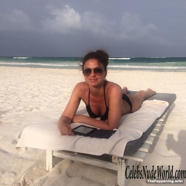 Bianca Westwood Nude 200402