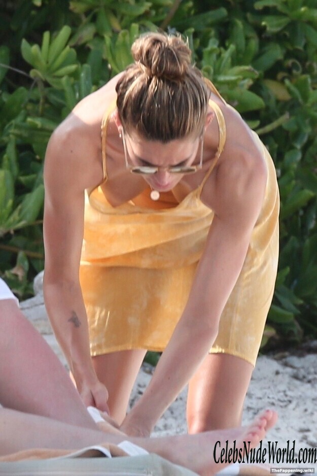 Shayna Taylor Nude 200514