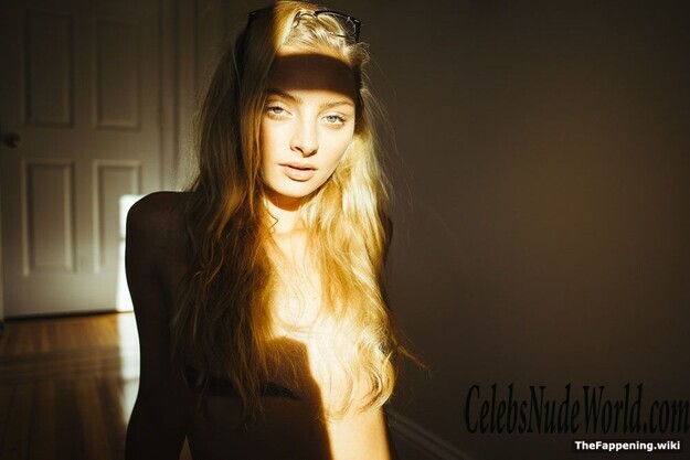 Emily Trudeau Nude 200550