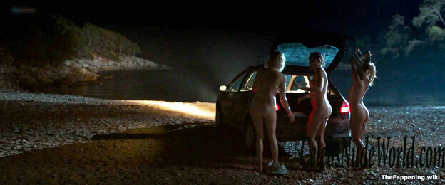 Virginie Ledoyen Nude 200570