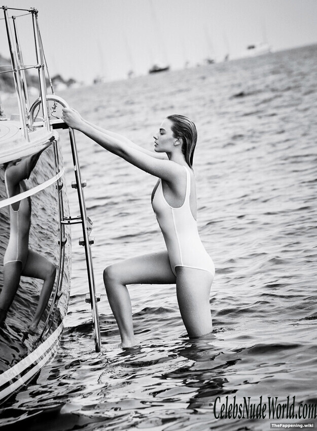 Margot Robbie Nude 200721