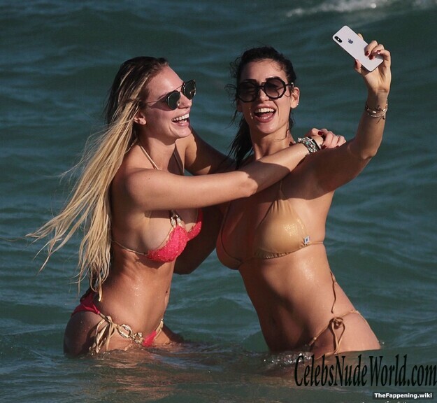 Francesca Brambilla & Livia Canalis Nude 200993