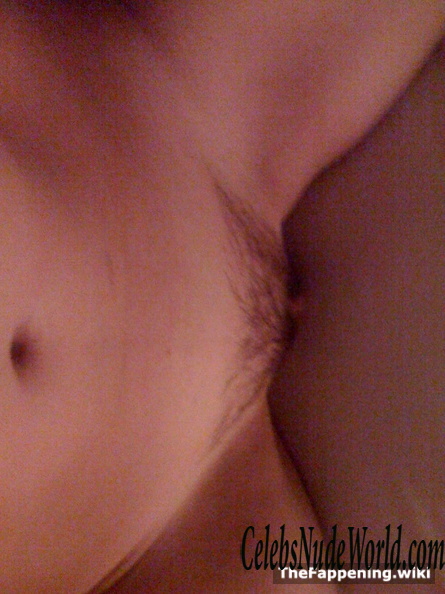 Hilary Duff Nude 201068