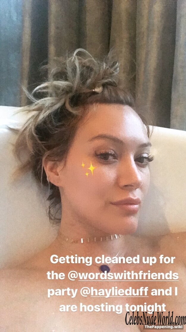 Hilary Duff Nude 201151