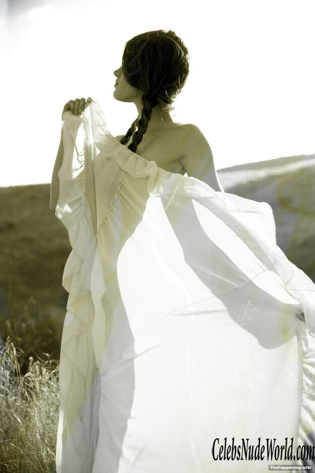 Rachael Lange Nude 201306