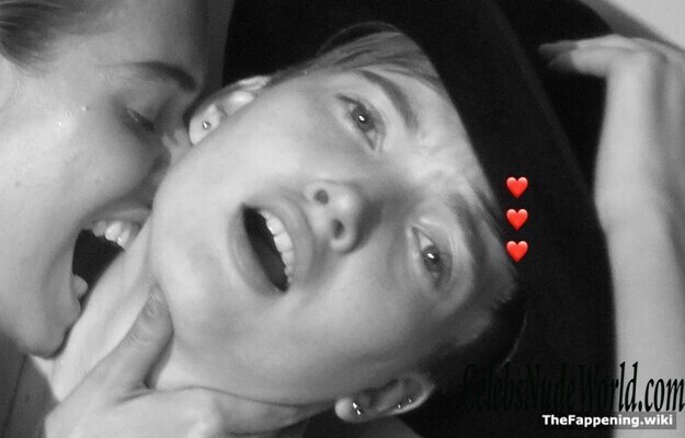 Ruth Bell Nude 201471