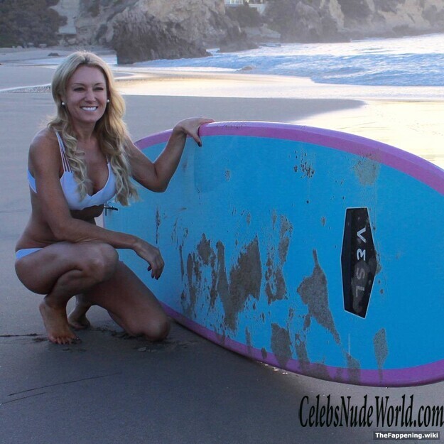 Natalie Gulbis Nude 201704