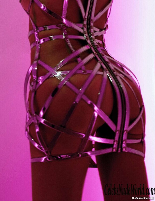 Soo Yeon Lee Nude 201784