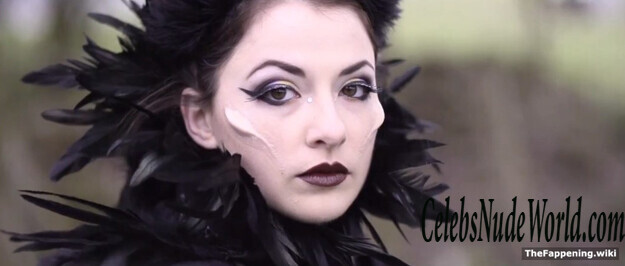 Christie Russell Brown Nude 201897