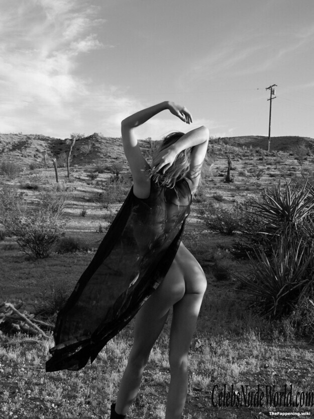 Ashley Smith Nude 202260