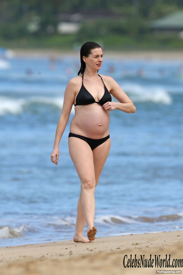 Anne Hathaway Nude 203076