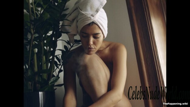 Alina Suggeler Nude 203307