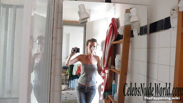 Salome Stevenin Nude 203367