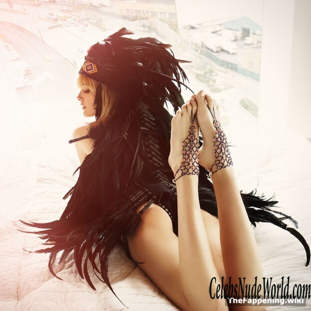 Elise Agee Nude 203404