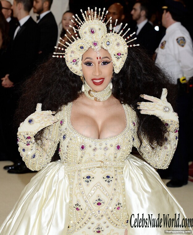 Cardi B Nude 203969