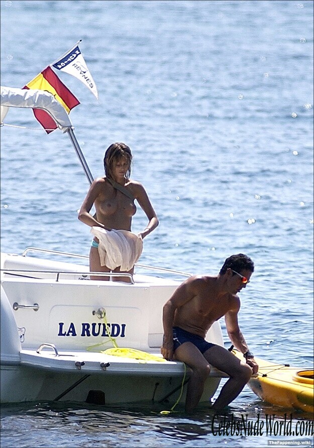 Vanessa Lorenzo Nude 204141