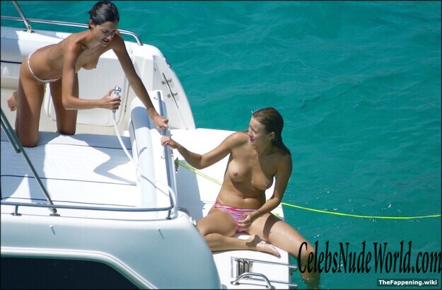 Vanessa Lorenzo Nude 204149