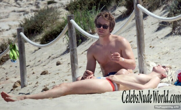 Teliz Alley Nude 204582