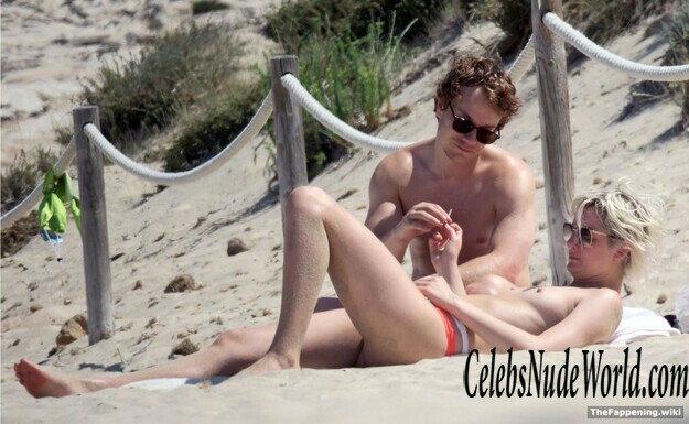 Teliz Alley Nude 204590