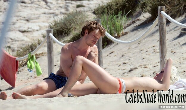 Teliz Alley Nude 204598