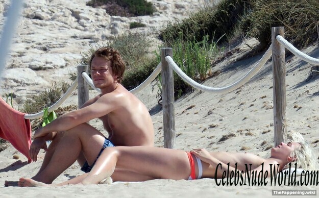 Teliz Alley Nude 204600