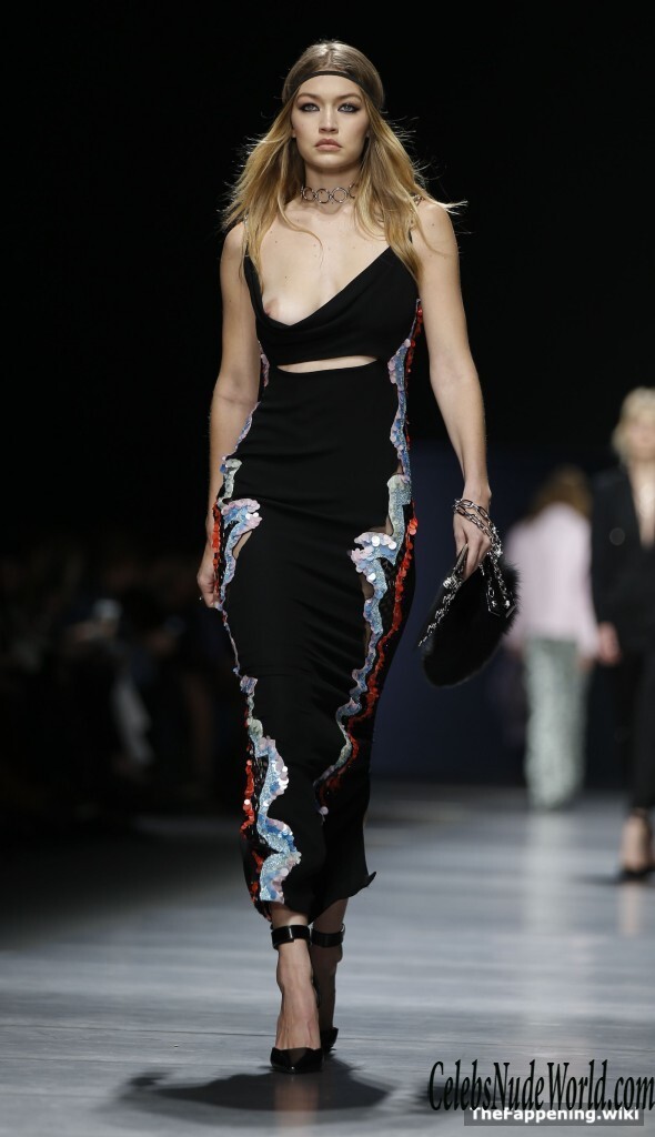 Gigi Hadid Nude 204696