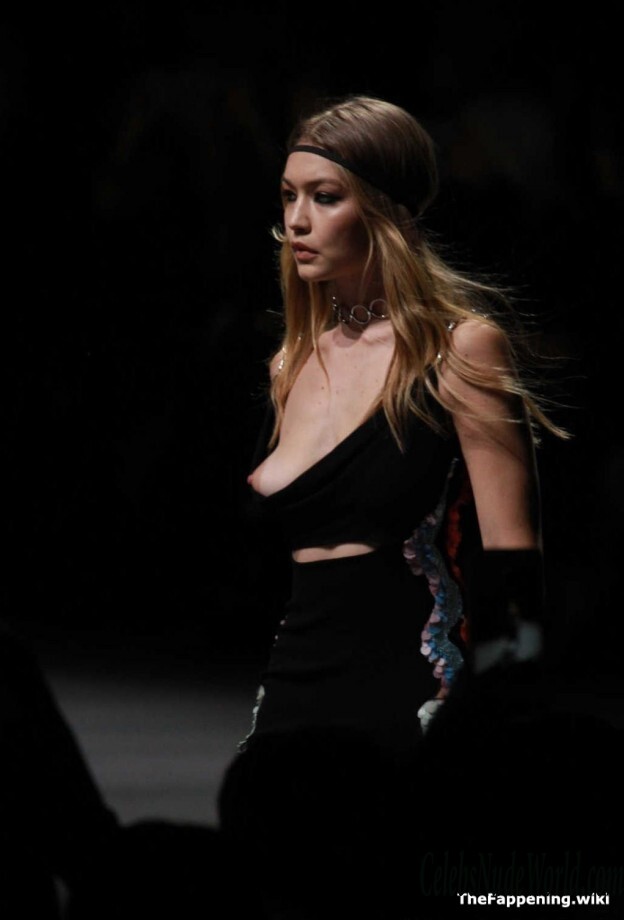Gigi Hadid Nude 204700