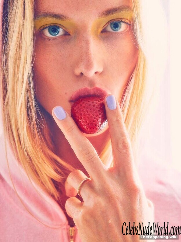 Hannah Ferguson Nude 204914