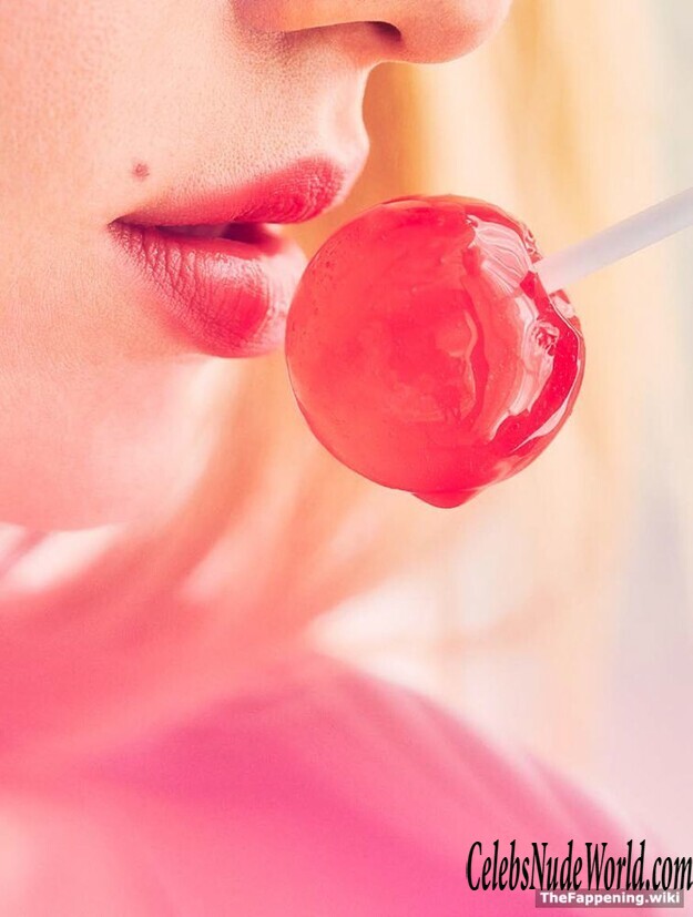 Hannah Ferguson Nude 204915