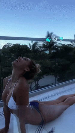 Alexis Ren Nude 205316